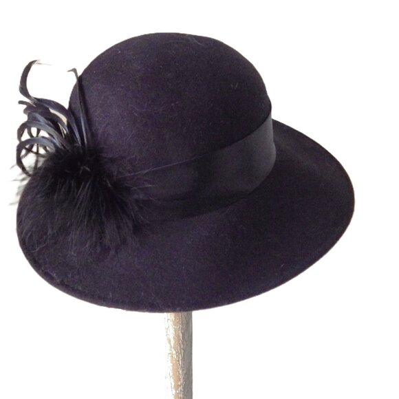 Formal Black Felted Wool Hat/ Amanda Smith/ Fancy Feathers/ MWT - Picture 1 of 6